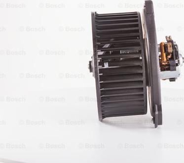 BOSCH 9 130 451 143 - Elektromotors, Dzes. sist. radiatora ventilators ps1.lv