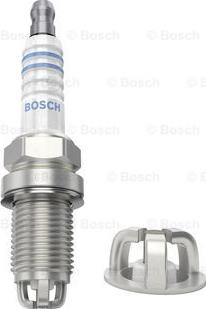 BOSCH 0 242 240 528 - Aizdedzes svece ps1.lv