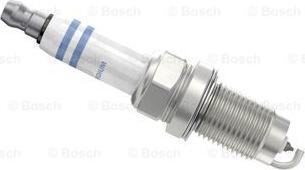 BOSCH 0 242 240 665 - Aizdedzes svece ps1.lv