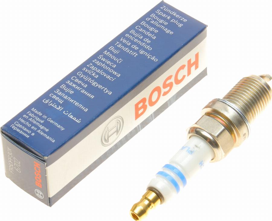 BOSCH 0 242 230 557 - Aizdedzes svece ps1.lv