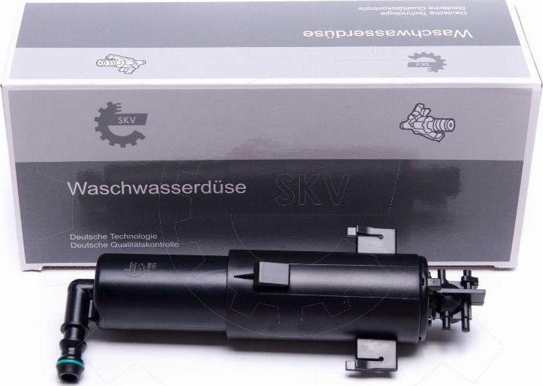 Esen SKV 15SKV696 - Ūdens sprausla, Lukturu tīrīšanas sistēma ps1.lv