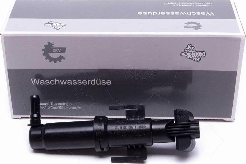 Esen SKV 15SKV623 - Ūdens sprausla, Lukturu tīrīšanas sistēma ps1.lv