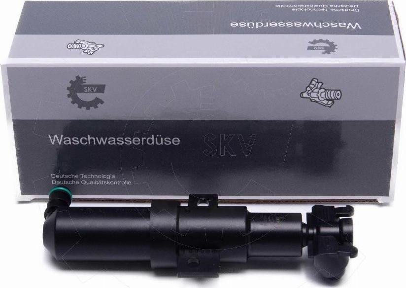 Esen SKV 15SKV704 - Ūdens sprausla, Lukturu tīrīšanas sistēma ps1.lv