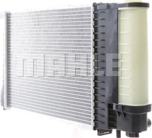 MAHLE CR 495 000S - Radiators, Motora dzesēšanas sistēma ps1.lv