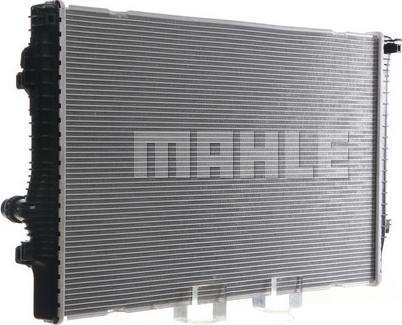 MAHLE CR 811 000S - Radiators, Motora dzesēšanas sistēma ps1.lv