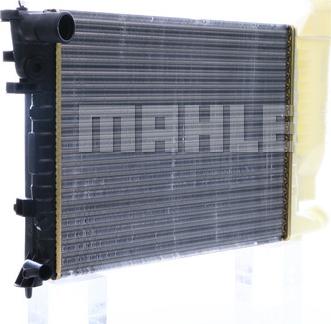 MAHLE CR 2205 000S - Radiators, Motora dzesēšanas sistēma ps1.lv