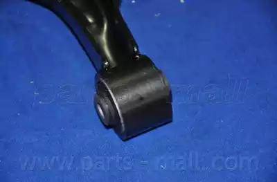 Parts-Mall PXCAA-024UL - Neatkarīgās balstiekārtas svira, Riteņa piekare ps1.lv