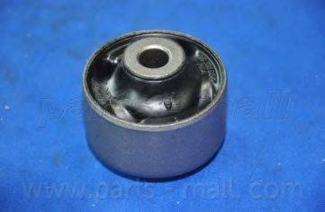 Parts-Mall PXCBC-005B - Piekare, Šķērssvira ps1.lv