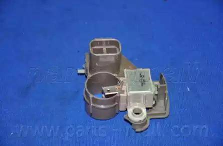 Parts-Mall PXPBA-005 - Ģeneratora sprieguma regulators ps1.lv