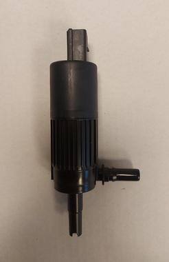 SPJ SP-095 - Ūdenssūknis, Lukturu tīrīšanas sistēma ps1.lv