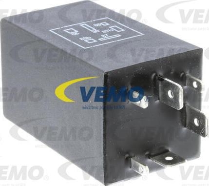 Vemo V40-71-0002 - Relejs, Degvielas sūknis ps1.lv