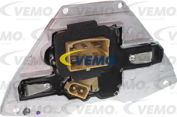 Vemo V10-79-0001 - Regulators, Salona ventilators ps1.lv