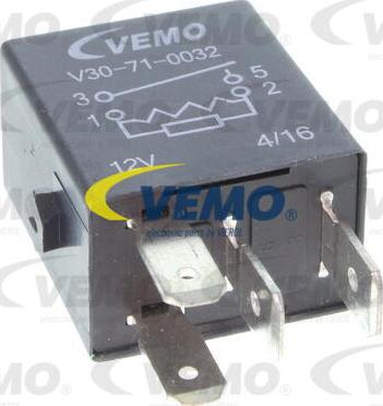 Vemo V30-71-0032 - Relejs, Degvielas sūknis ps1.lv