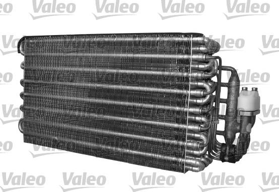 VALEO 817512 - Испаритель, кондиционер ps1.lv